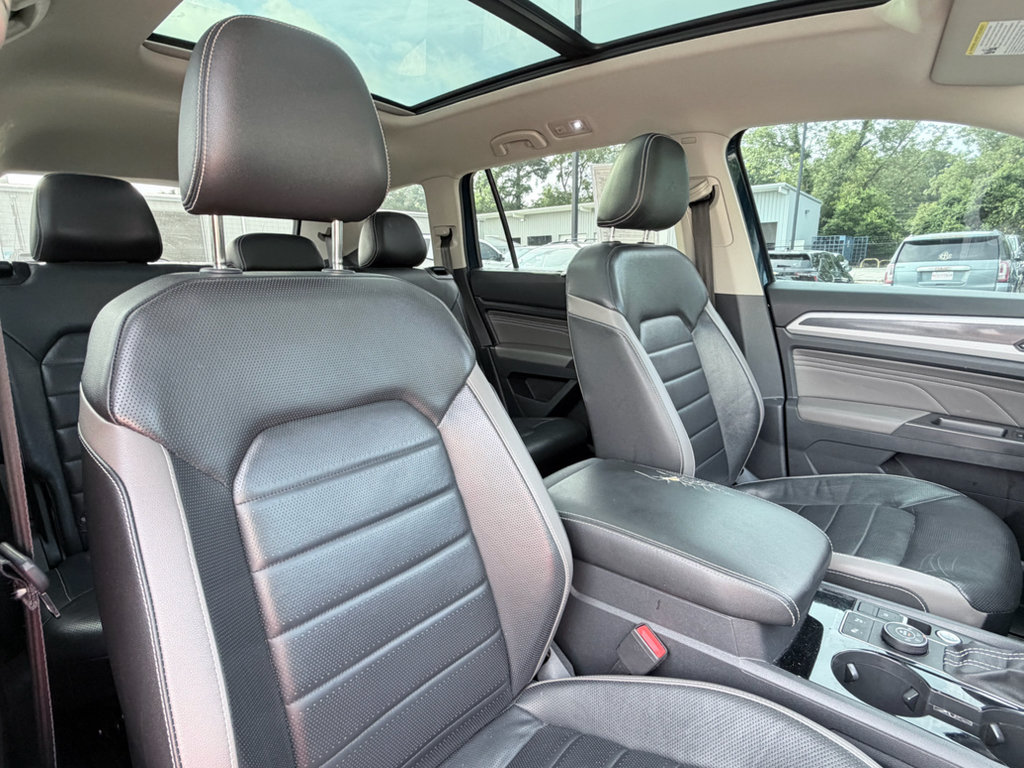 Used 2023 Volkswagen Atlas SEL Premium AWD/4WD image 24