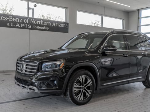Certified 2026 Mercedes-Benz GLB 250 4MATIC image 3