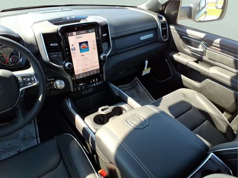 New 2026 RAM 1500 Laramie w/ Sport Appearance Package AWD/4WD image 14