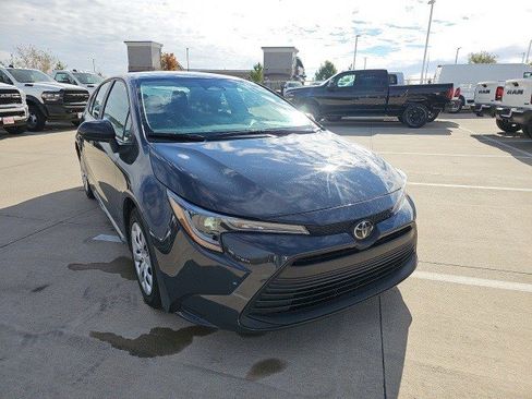 Used 2024 Toyota Corolla LE image 8