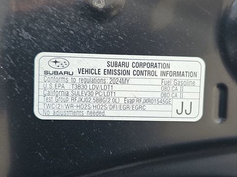 Used 2024 Subaru Crosstrek 2.0i image 15