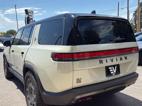 Used 2025 Rivian R1S Adventure AWD/4WD image 6