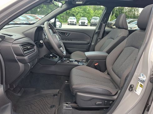 Used 2026 Subaru Forester Premium AWD/4WD image 13