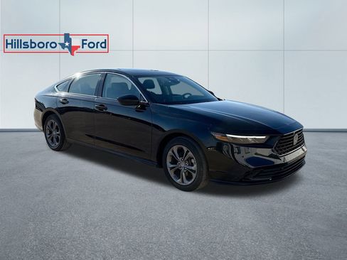 Used 2024 Honda Accord EX image 3