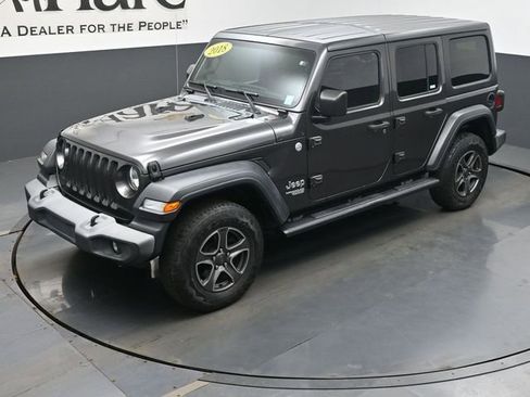Used 2018 Jeep Wrangler Unlimited Sport S AWD/4WD image 43