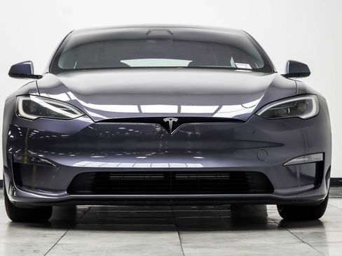 Used 2022 Tesla Model S AWD/4WD image 10