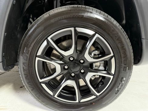 Certified 2024 Jeep Compass Trailhawk image 9