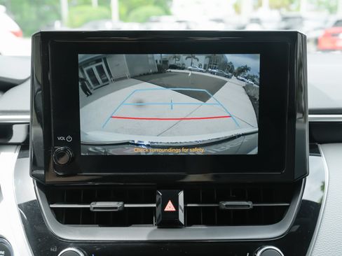 Used 2024 Toyota Corolla SE FWD image 15