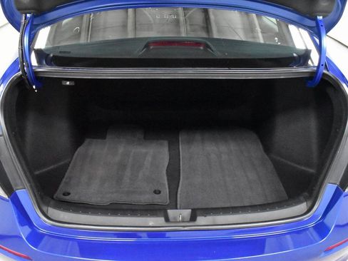 Used 2023 Honda Civic Sport image 11