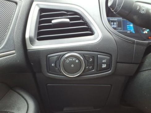 Certified 2023 Ford Edge SEL w/ Convenience Package image 14