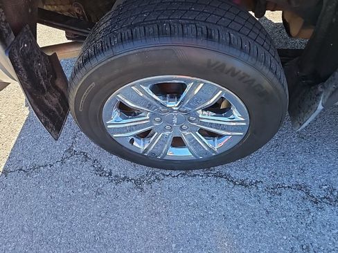 Used 2017 GMC Sierra 1500 SLT image 12