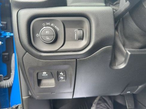 Certified 2021 RAM 1500 Big Horn AWD/4WD image 17