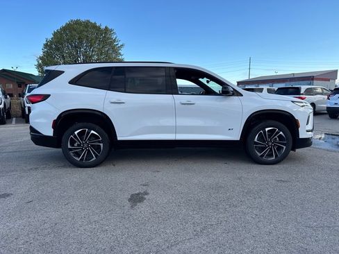 New 2026 Buick Enclave Sport Touring FWD image 7