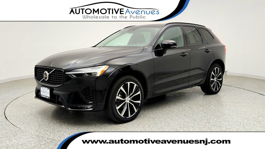 Used 2023 Volvo XC60 B5 Plus w/ Climate Package AWD/4WD image 1