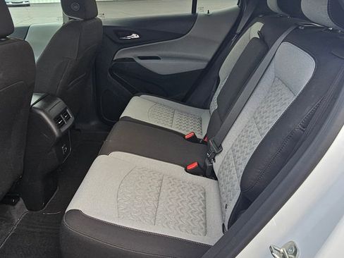 Used 2024 Chevrolet Equinox LS w/ LS Convenience Package AWD/4WD image 11