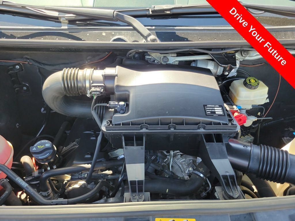 Used 2018 Mercedes-Benz Sprinter 2500 image 24