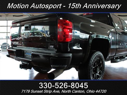 Used 2019 Chevrolet Silverado 2500 LTZ w/ Midnight Edition AWD/4WD image 11