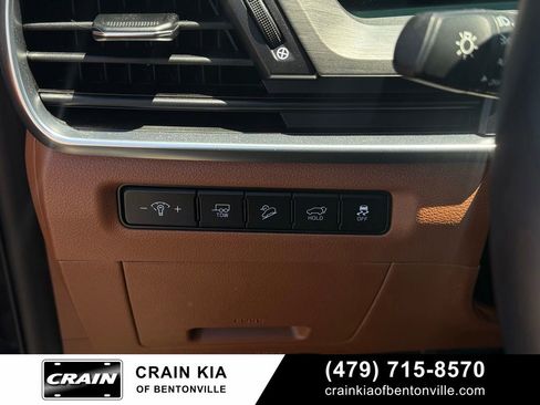 Certified 2025 Kia Telluride SX X-Line AWD/4WD image 12