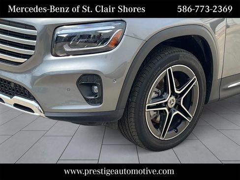 Certified 2026 Mercedes-Benz GLB 250 4MATIC image 9