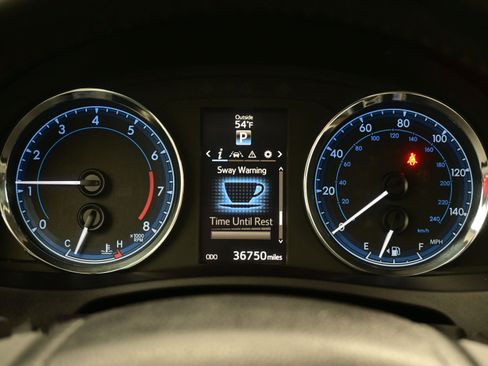 Used 2019 Toyota Corolla SE image 22