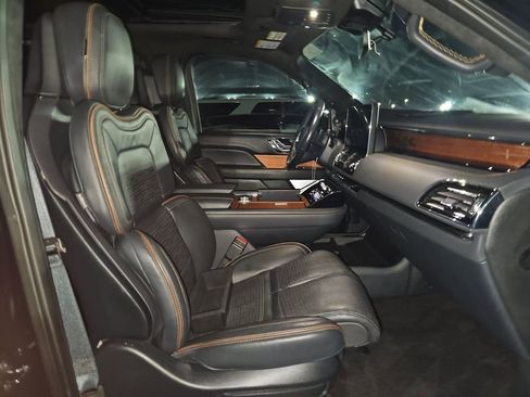 Used 2023 Lincoln Navigator L Black Label image 15