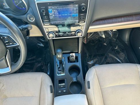 Used 2018 Subaru Outback 3.6R Limited image 30