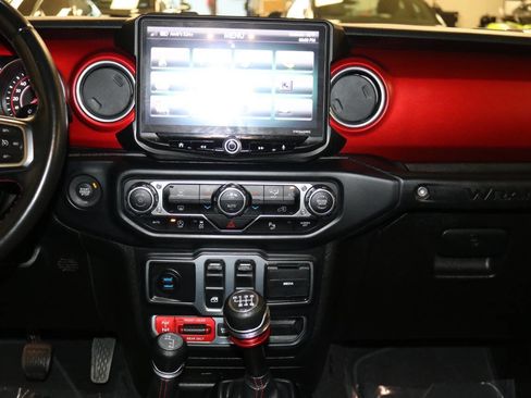 Used 2019 Jeep Wrangler Rubicon image 46