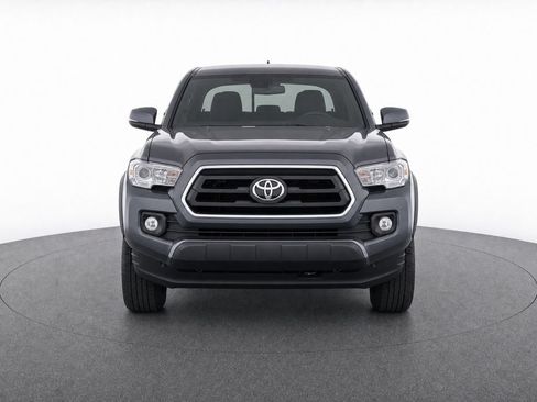 Used 2022 Toyota Tacoma SR5 w/ Technology Package RWD image 34