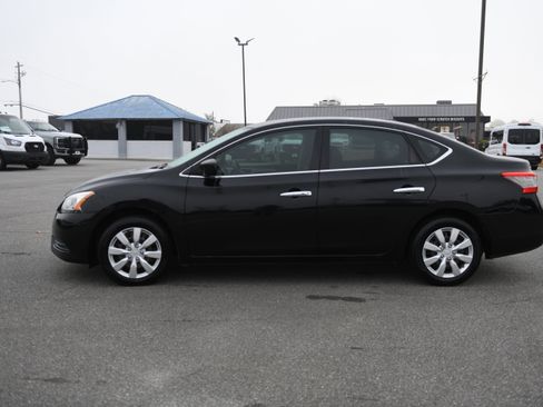 Used 2015 Nissan Sentra SV image 7