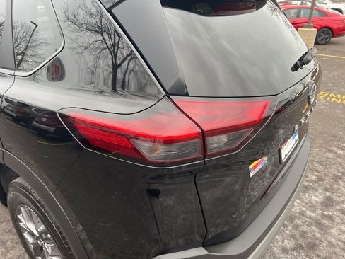 Certified 2023 Nissan Rogue S image 35