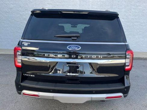 Used 2024 Ford Expedition Limited image 7