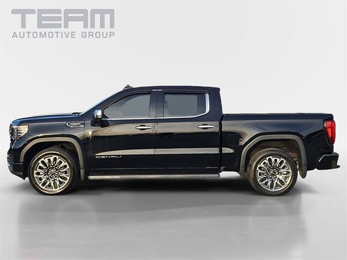 Used 2023 GMC Sierra 1500 Denali Ultimate image 4