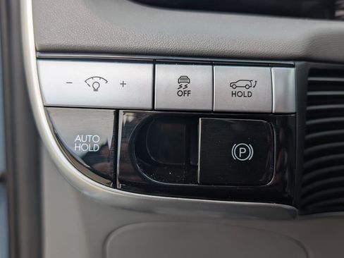 Used 2024 Hyundai Ioniq 5 Limited image 29