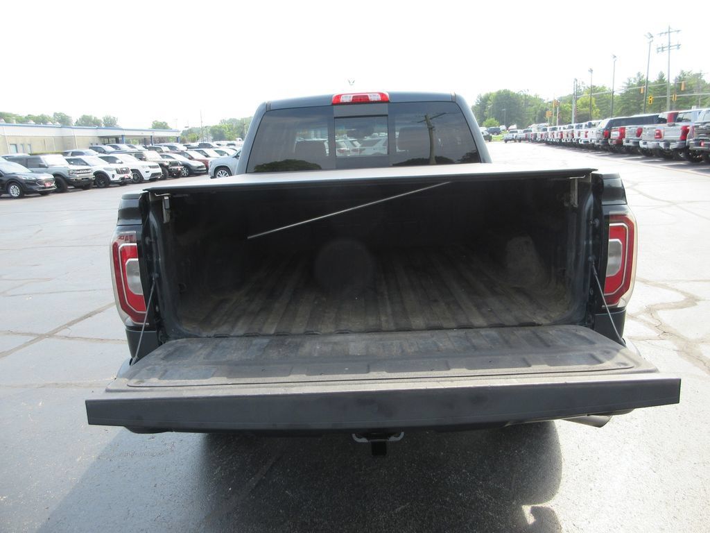 Used 2018 GMC Sierra 1500 Denali w/ Denali Ultimate Package AWD/4WD image 10