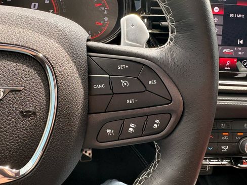 Used 2024 Dodge Durango SRT AWD/4WD image 23