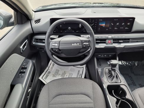 Used 2025 Kia K4 EX FWD image 10