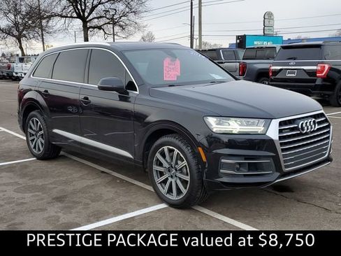 Used 2019 Audi Q7 3.0T Prestige w/ Prestige Package image 2