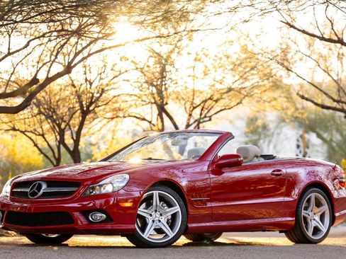 Used 2009 Mercedes-Benz SL 550 image 9