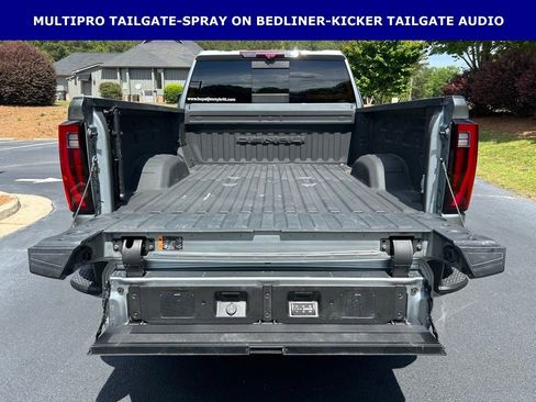 Used 2024 GMC Sierra 3500 Denali Ultimate AWD/4WD image 14