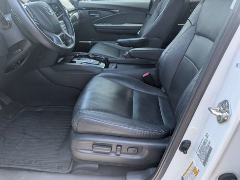 Used 2021 Honda Pilot Elite image 14