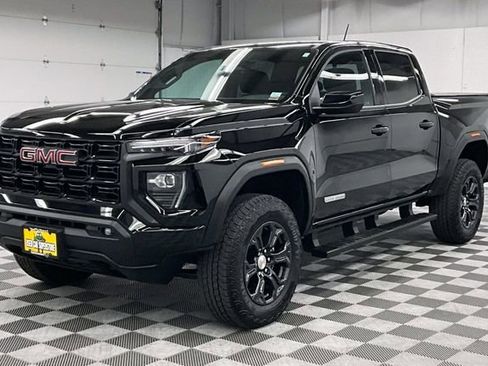Used 2024 GMC Canyon Elevation w/ Convenience Package AWD/4WD image 12