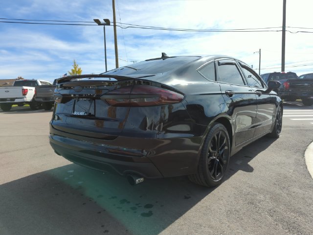 Certified 2020 Ford Fusion SE w/ Equipment Group 151A FWD image 5