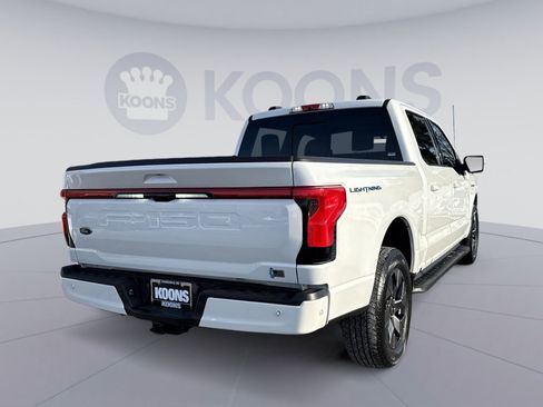 Used 2023 Ford F150 Lightning Lariat w/ Equipment Group 511A High image 7