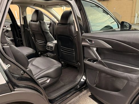 Used 2023 MAZDA CX-9 Touring Plus AWD/4WD image 15