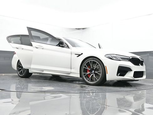 Used 2022 BMW M5 w/ Competition Package image 61