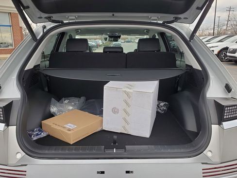 New 2024 Hyundai Ioniq 5 Limited image 38