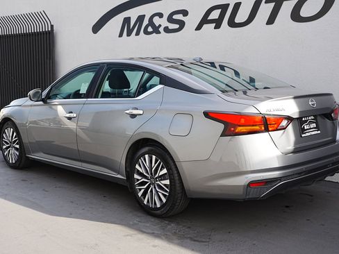Used 2023 Nissan Altima 2.5 SV image 6