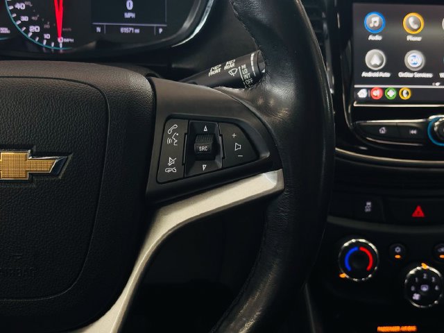 Used 2019 Chevrolet Trax LT w/ LT Convenience Package FWD image 48