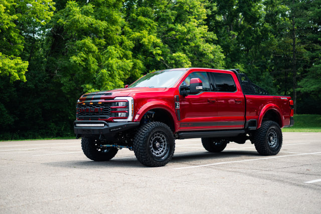 New 2026 Ford F250 Lariat w/ Black Appearance Package AWD/4WD image 10