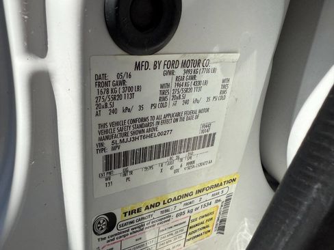 Used 2017 Lincoln Navigator L Select image 58